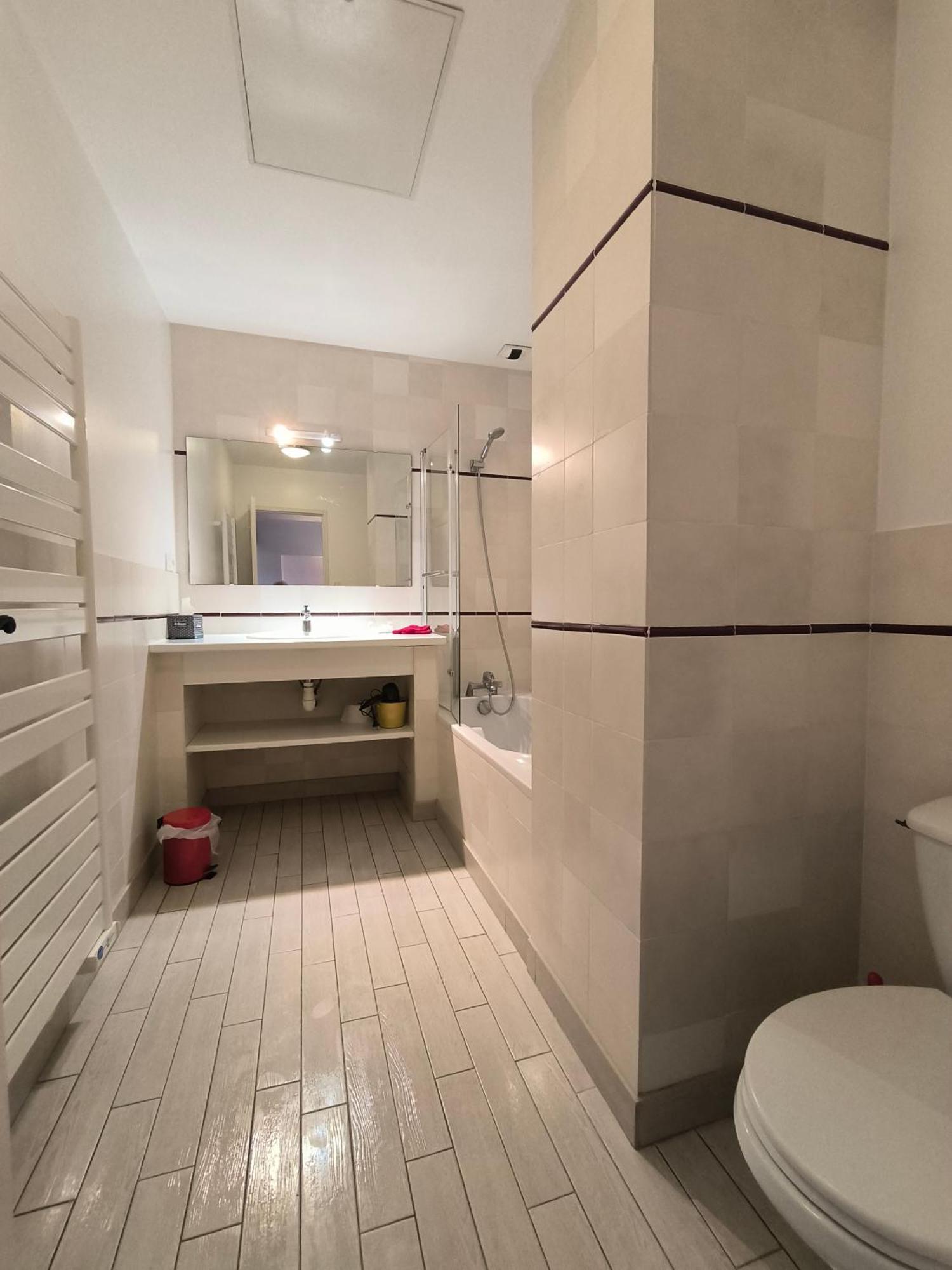 Le Peyret Apartment Serres-Castet Bagian luar foto