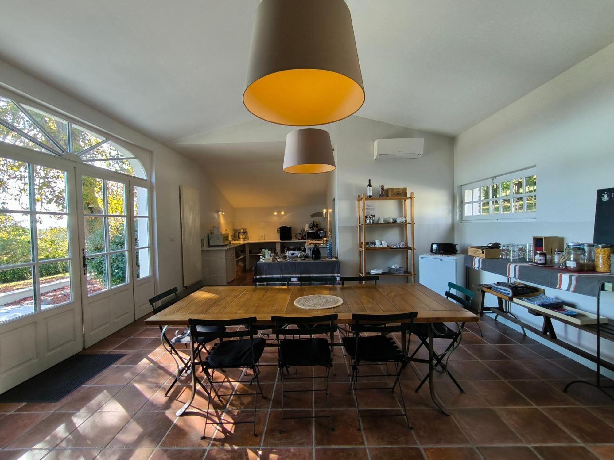 Le Peyret Apartment Serres-Castet Bagian luar foto