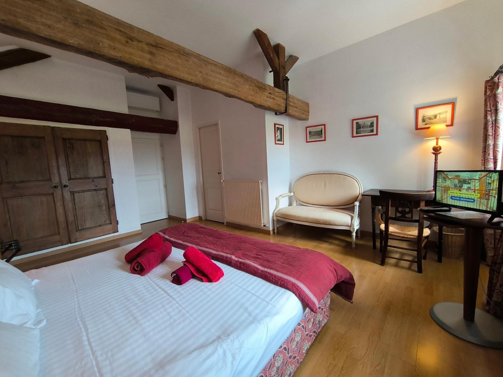 Le Peyret Apartment Serres-Castet Bagian luar foto